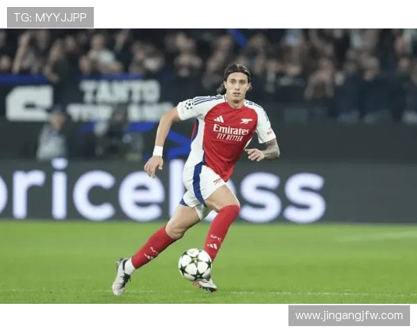 阿森纳本赛季英超角球进球已达7个 乔弗尔再度登热搜引关注 阿森纳本赛季英超角球进球已达7个 乔弗尔再度登热搜引关注