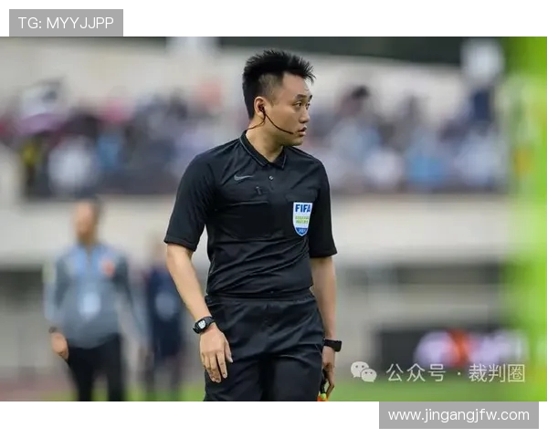 马宁周飞张铖执法蒙超联赛通辽对阵赤峰收官战 马宁周飞张铖执法蒙超联赛通辽对阵赤峰收官战