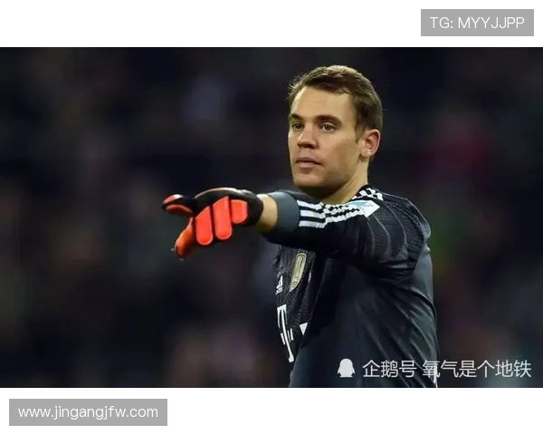 排面拉满诺伊尔莱默尔为LPL征战2025全球总决赛激情助威 排面拉满诺伊尔莱默尔为LPL征战2025全球总决赛激情助威